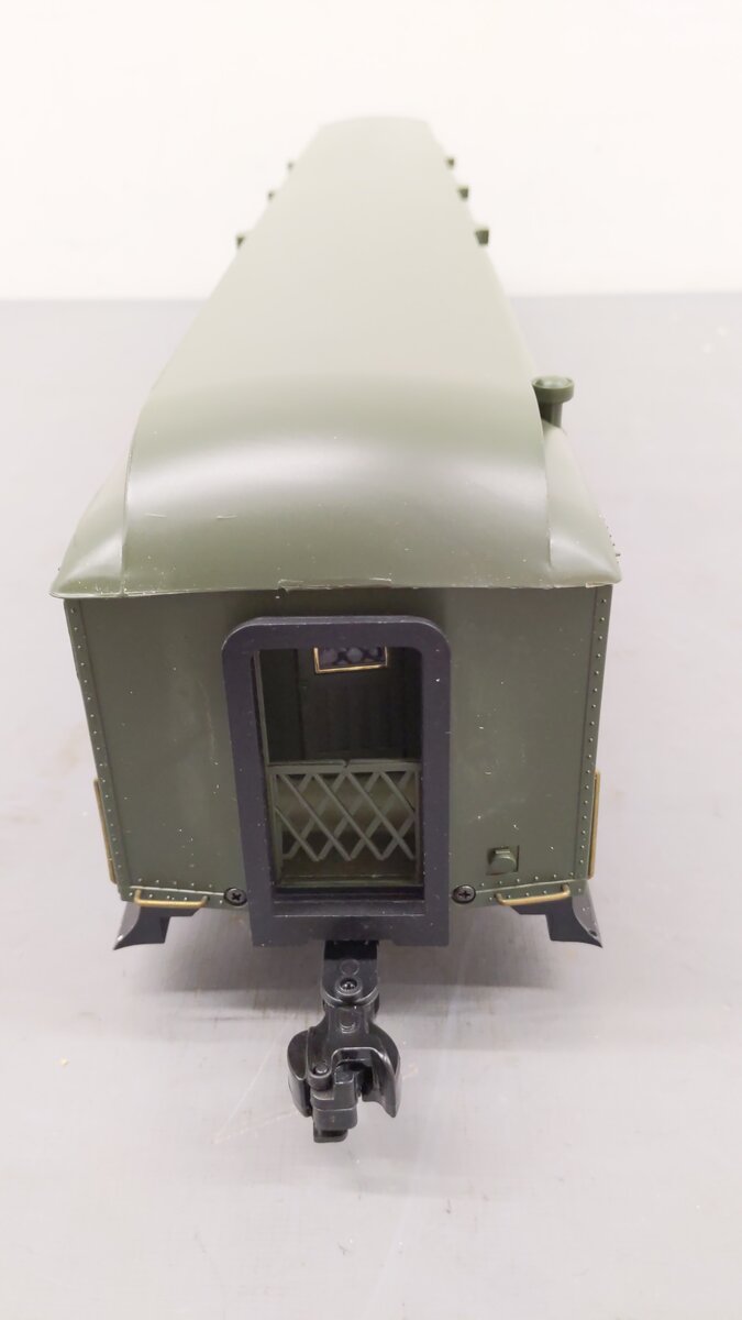 Aristo-Craft 31300 G Undecorated Heaveyweight Pullman Green with Metal Wheels  EX/Box