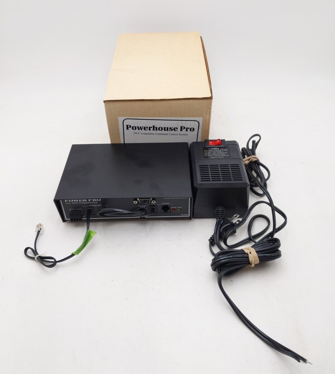 NCE Corporation 035 Power Pro DCC Command Station Five AMP Power Booster EX/Box
