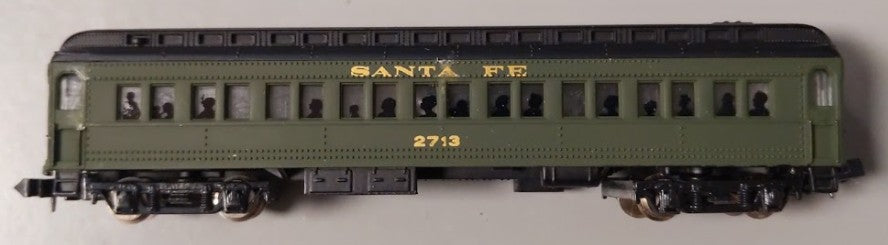 Bachmann 5633 N Scale Santa Fe Passenger Car # 2713 EX/Box