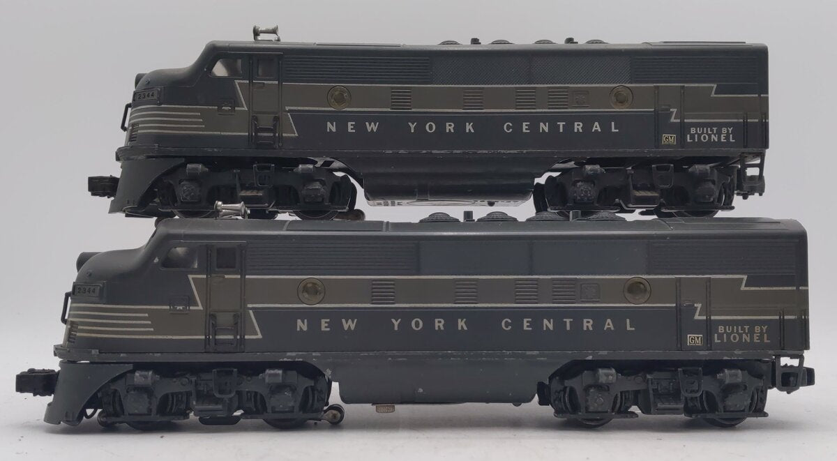 Lionel 2344 Vintage O New York Central F-3 AA Diesel Locomotive Set VG/Box