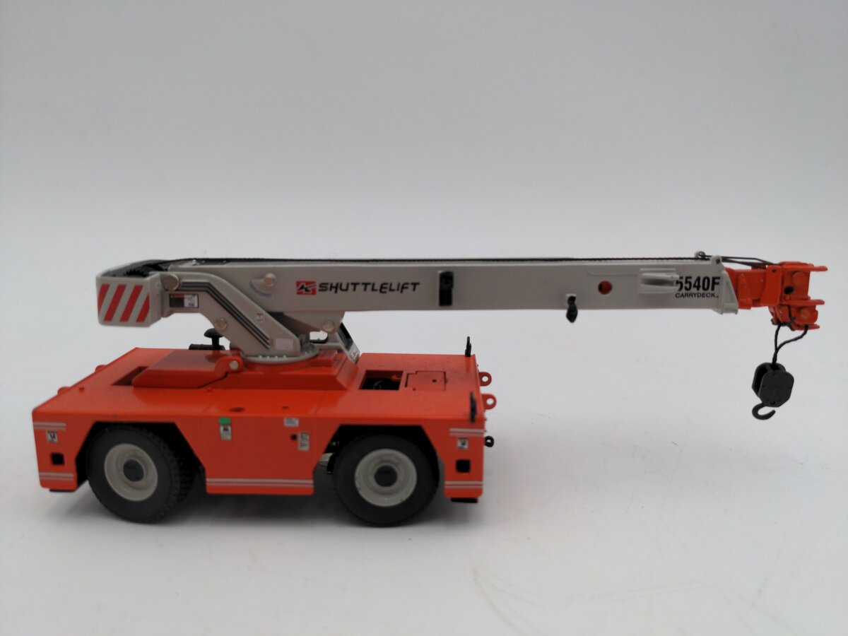 Sword Models SW2017-O 1:50 Scale Orange Shuttlelift 5540F Carrydeck Diecast