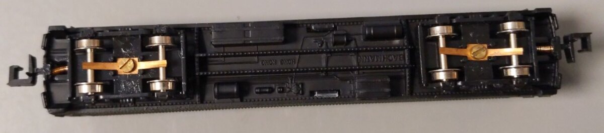 Bachmann 5613 Santa Fe Passenger Coach Car EX/Box