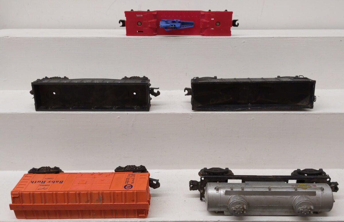 Lionel Vintage O Freight Cars: X1004, 6465, 1002, 6456, 3309 [5] VG