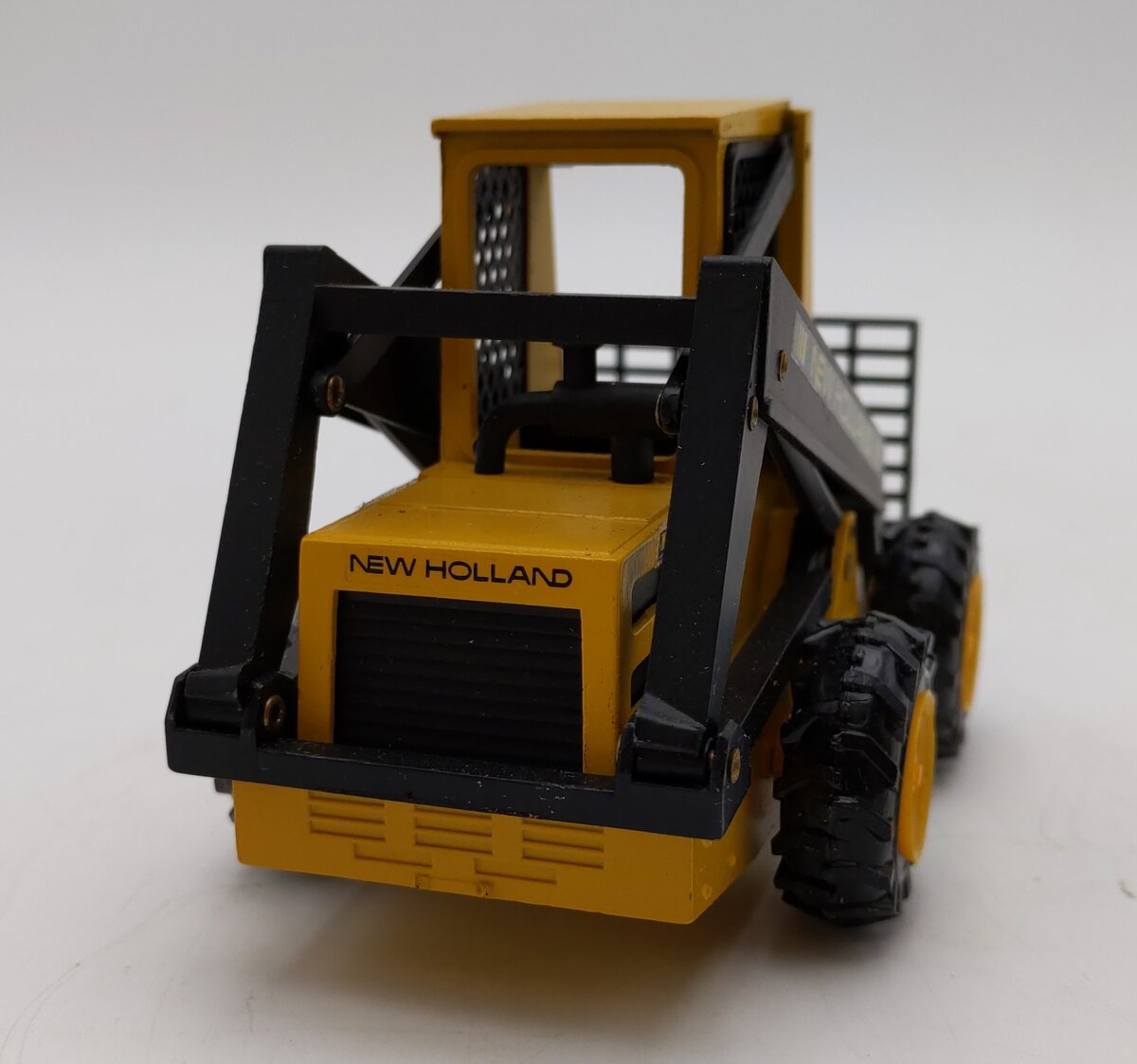 NZG Modelle 1:25 Scale Diecast New Holland L-555 Super Boom Loader LN/Box