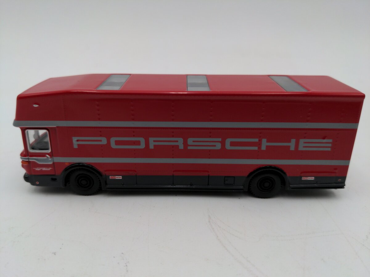 Schuco 2005 1:87 Diecast Porsche Renntransporter VG