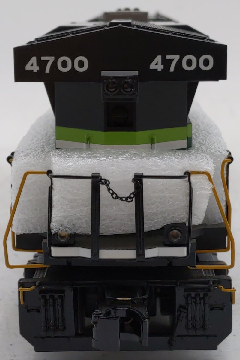 MTH 30-20431-1e O Gauge NS/Echo ES44AC Imperial Diesel Engine w/PS 3.0 #4700 EX/Box