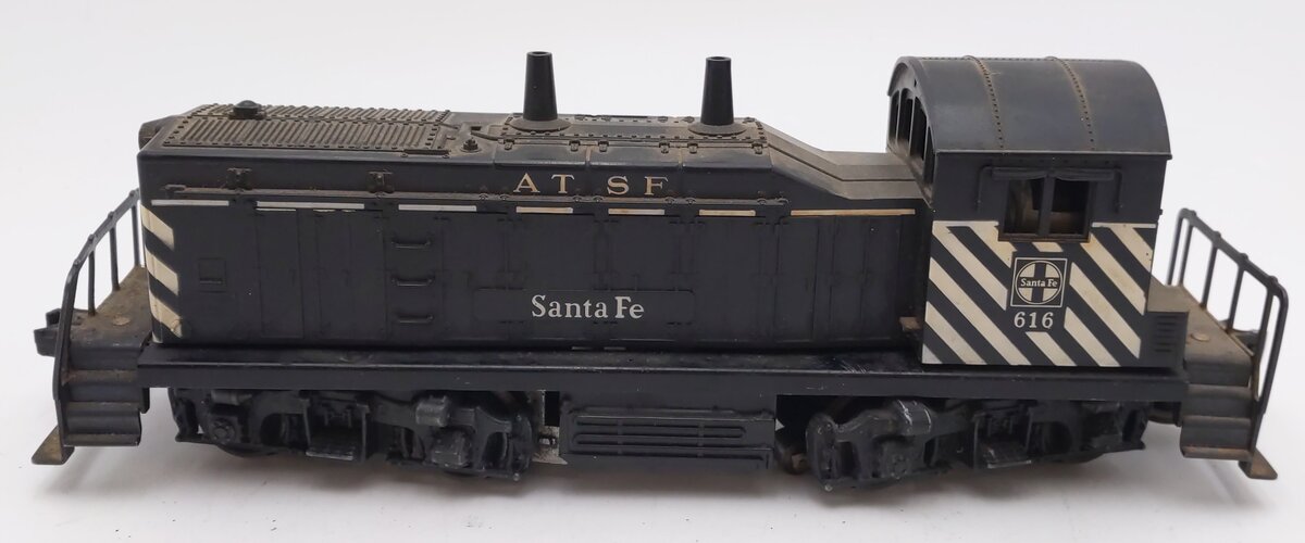 Lionel 616 Vintage O AT&SF NW-2 Powered Diesel Locomotive VG