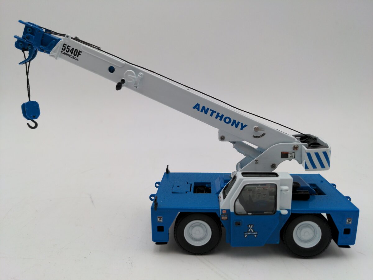Sword Models SW2017-ANT 1:50 Shuttlelift 5540F Carrydeck Crane - Anthony