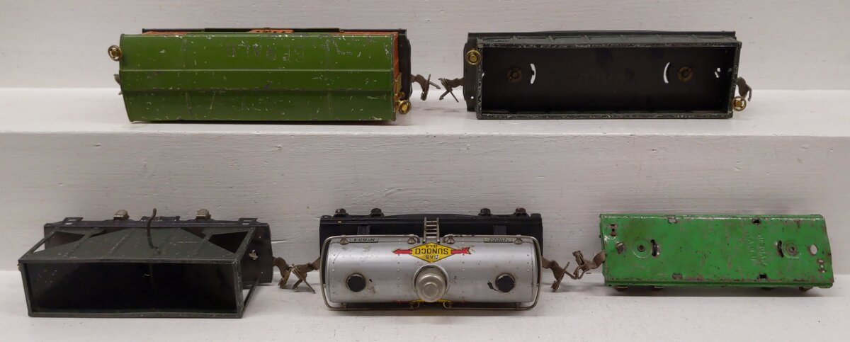 Lionel Vintage O Gauge Freight Cars: 651, 654, 803, 812, 813 [5] VG