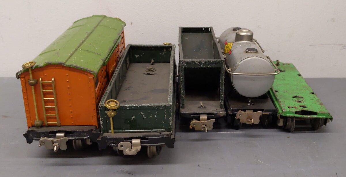 Lionel Vintage O Gauge Freight Cars: 651, 654, 803, 812, 813 [5] VG