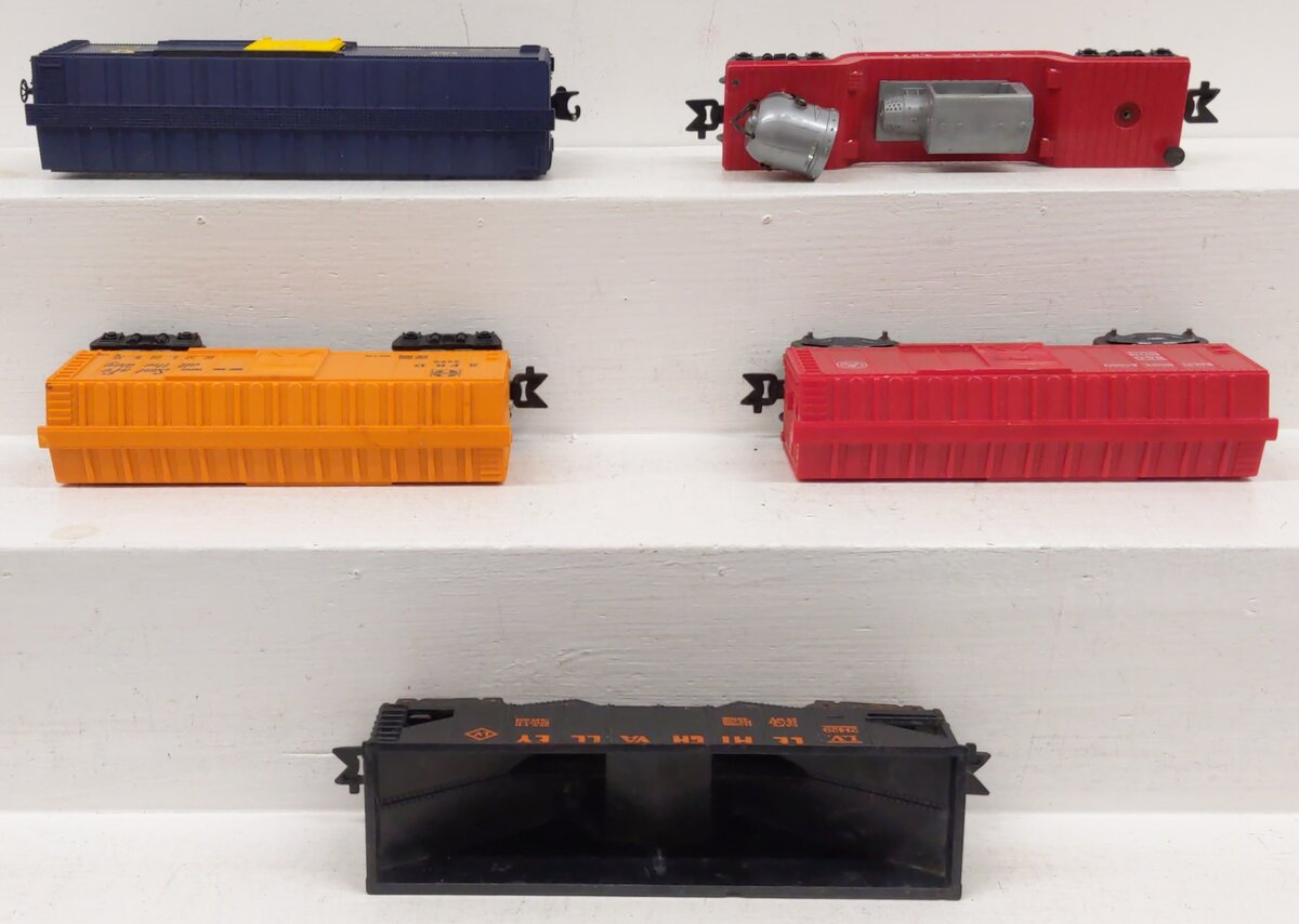 Lionel & Marx O Gauge Assorted Freight Cars: 9706, 21429, 4571, 3280, 467110 [5] VG
