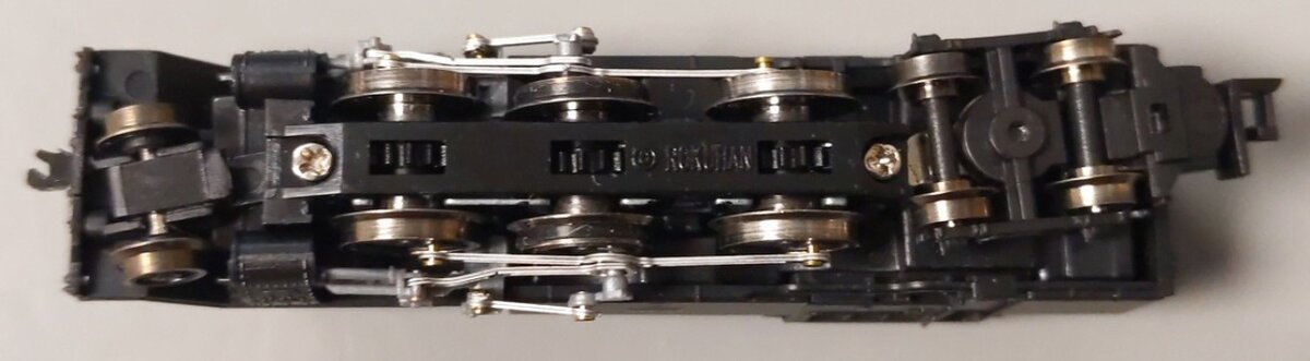 Rokuhan T019-2 Z ScaleMoka Railway C11 2-6-4 Steam Locomotive #325 LN/Box