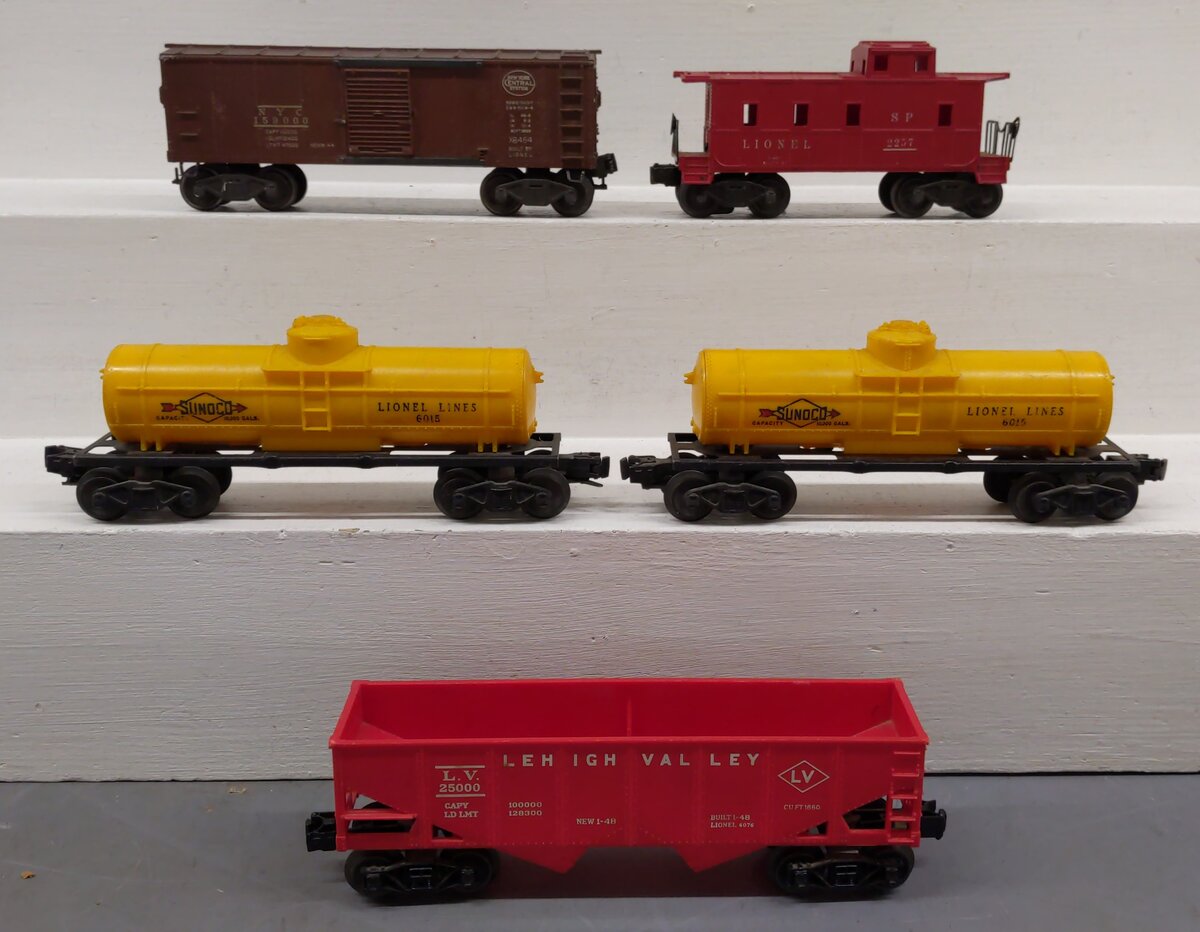 Lionel Vintage O Freight Cars: 2257, 6015, 6015, X6454, 6076 [5] VG
