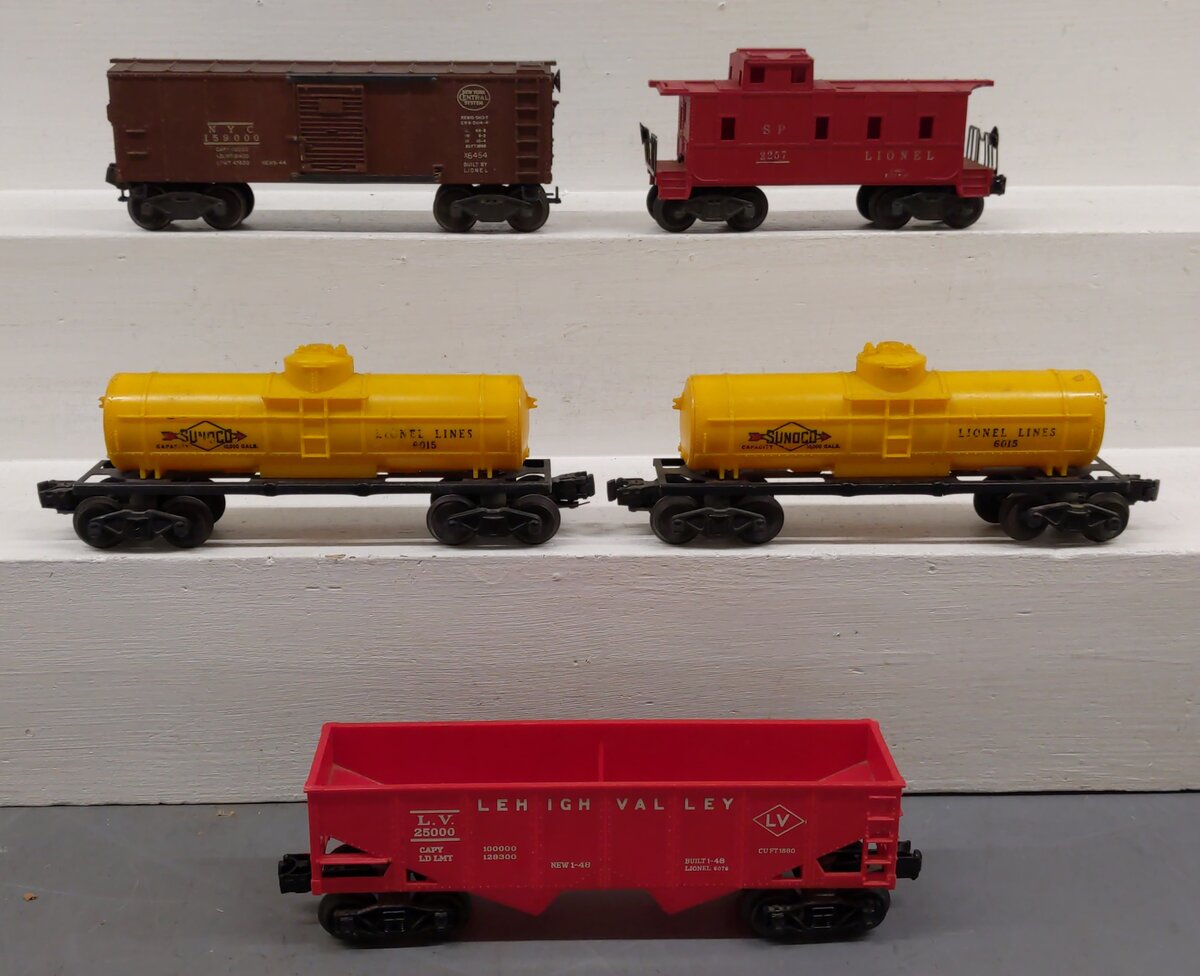 Lionel Vintage O Freight Cars: 2257, 6015, 6015, X6454, 6076 [5] VG