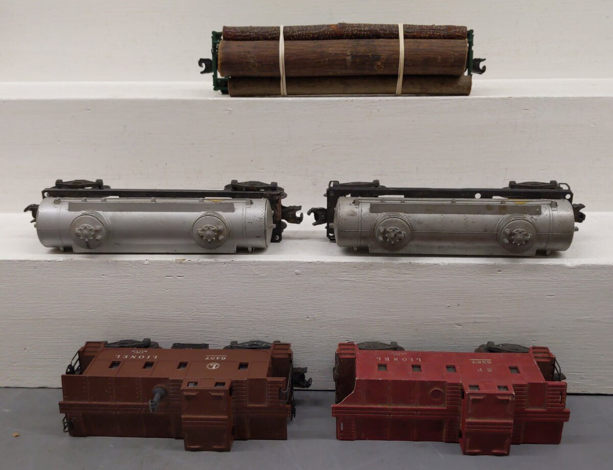 Lionel Vintage O Freight Cars: 6357, 6361, 6457, 6465, 6465 [5] VG