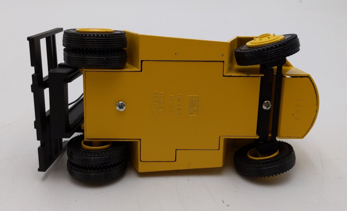 NZG 362 Modelle 1:30 Scale Diecast Hyster Metal Truck H250XL EX/Box