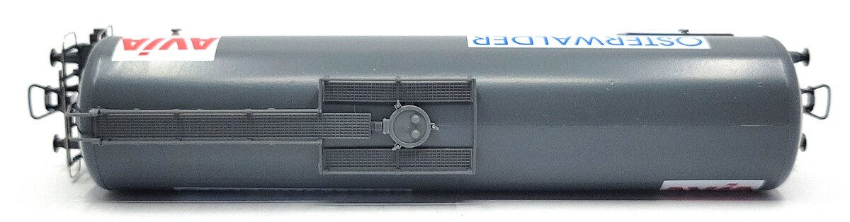 HAG 382 HO Scale SBB AVIA Tank Car LN/Box