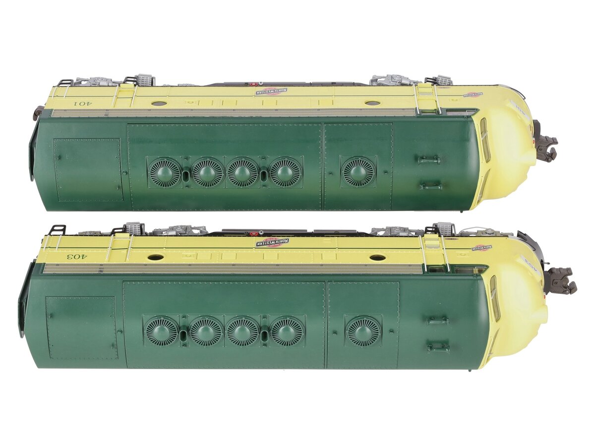 Lionel 6-38754 O C&NW Legacy F-7 AA Diesel Locomotive Set #401/#403 EX/Box