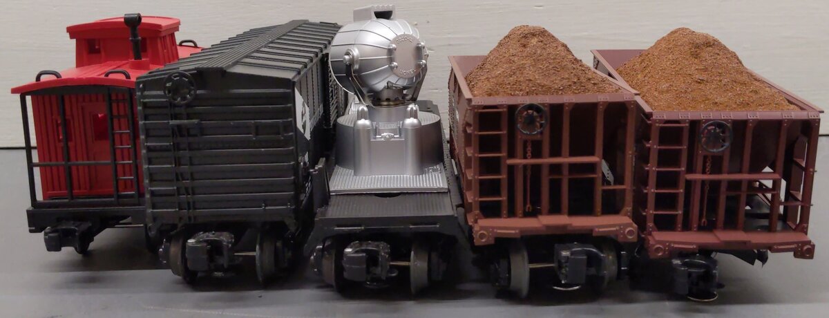 Lionel O Gauge Assorted Freight Cars; 6116, 19308, 35792, 15082, 83662, [5] EX
