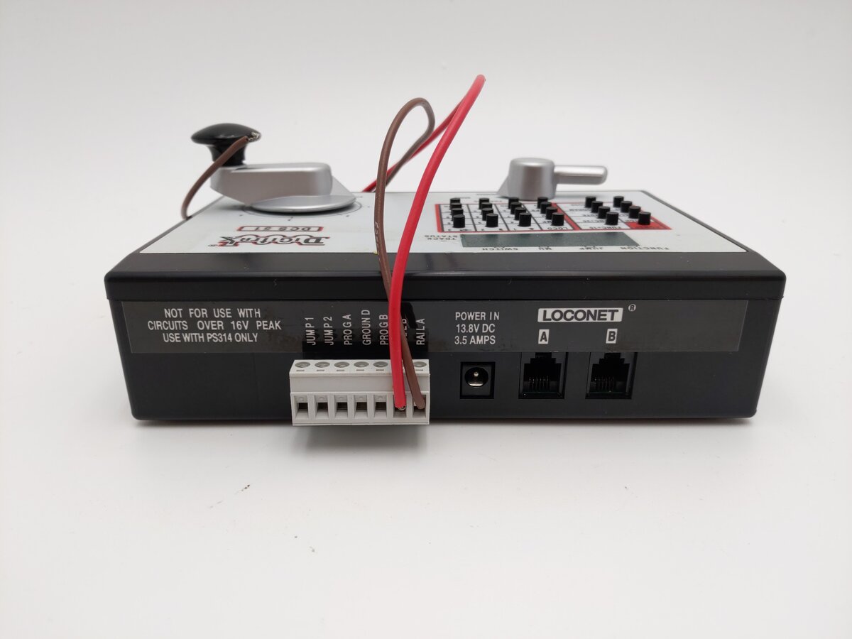 Digitrax DCS51 Zephyr Xtra Command Control Starter Set EX