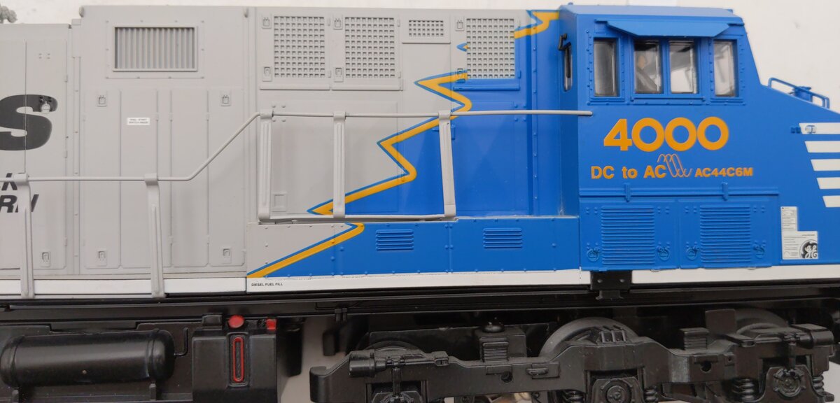 MTH 30-20432-1e NS ES44AC Imperial Diesel Engine w/PS 3.0 #4000 EX/Box