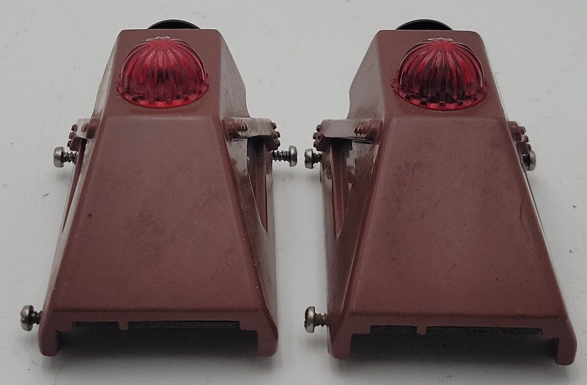 Lionel 6-2283 O/O27 Gauge Diecast Illuminated Bumpers (Set of 2) EX/Box