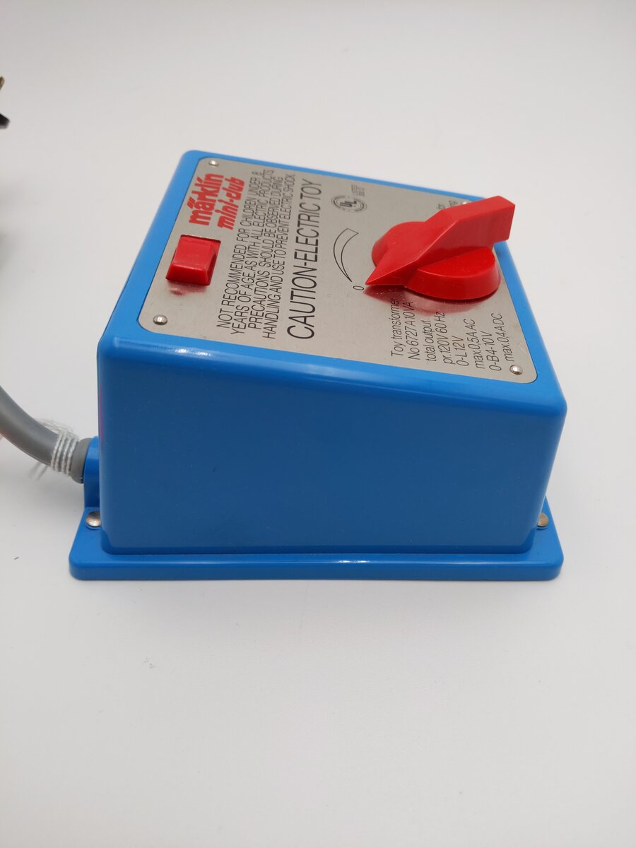 Marklin 6727 Z 115 Volt Transformer EX