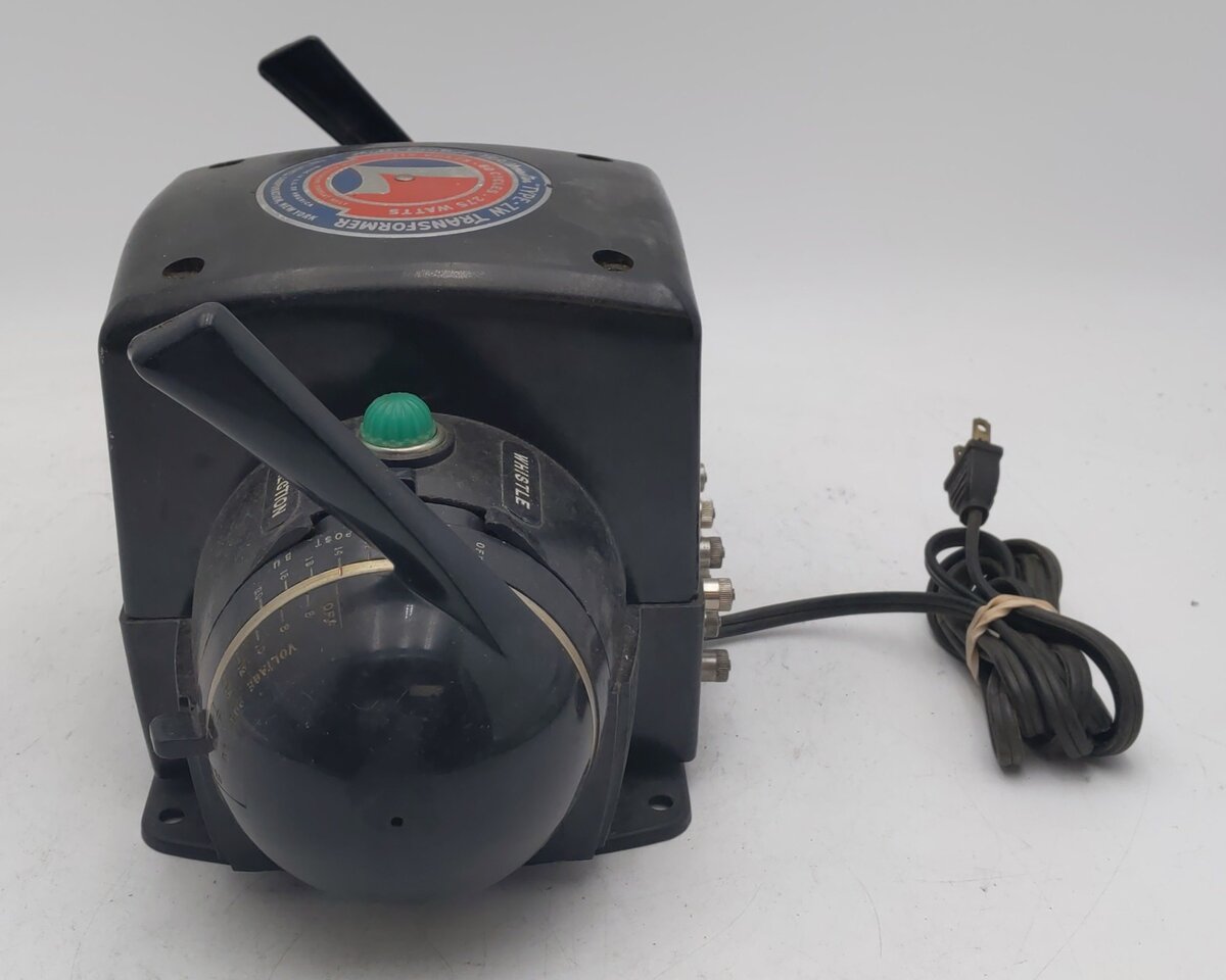 Lionel ZW Vintage O Gauge Trainmaster 275 Watt Transformer with Whistle EX