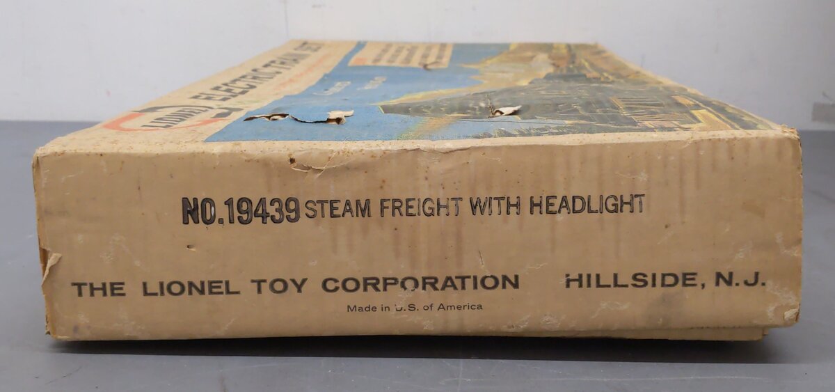 Lionel 19439 Vintage O Steam Freight Set w/ Headlight VG/Box