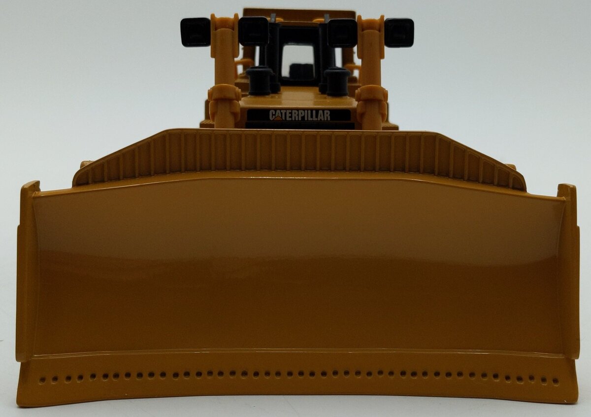 Norscot 55025 1:50 Diecast Caterpillar D11-R Track-Type Construction Bulldozer NIB