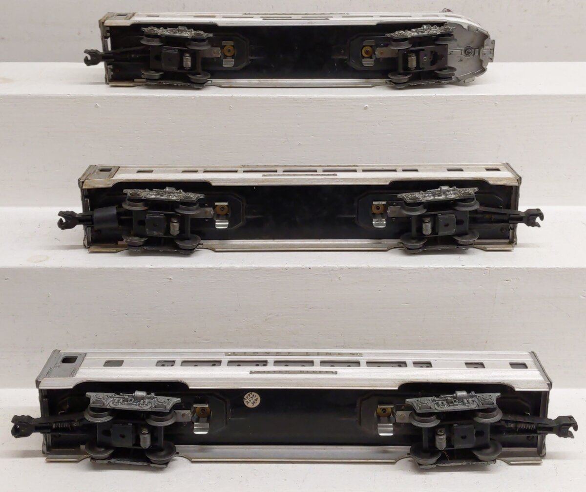 Lionel Vintage O Gauge Lionel Lines Aluminum Passenger Cars 2531, 2533, 2534 [3]