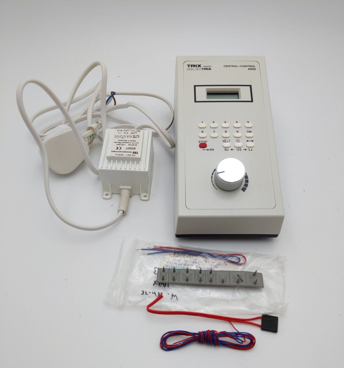 Trix 66800 Selectrix Digital Controller Central Control 2000 LN