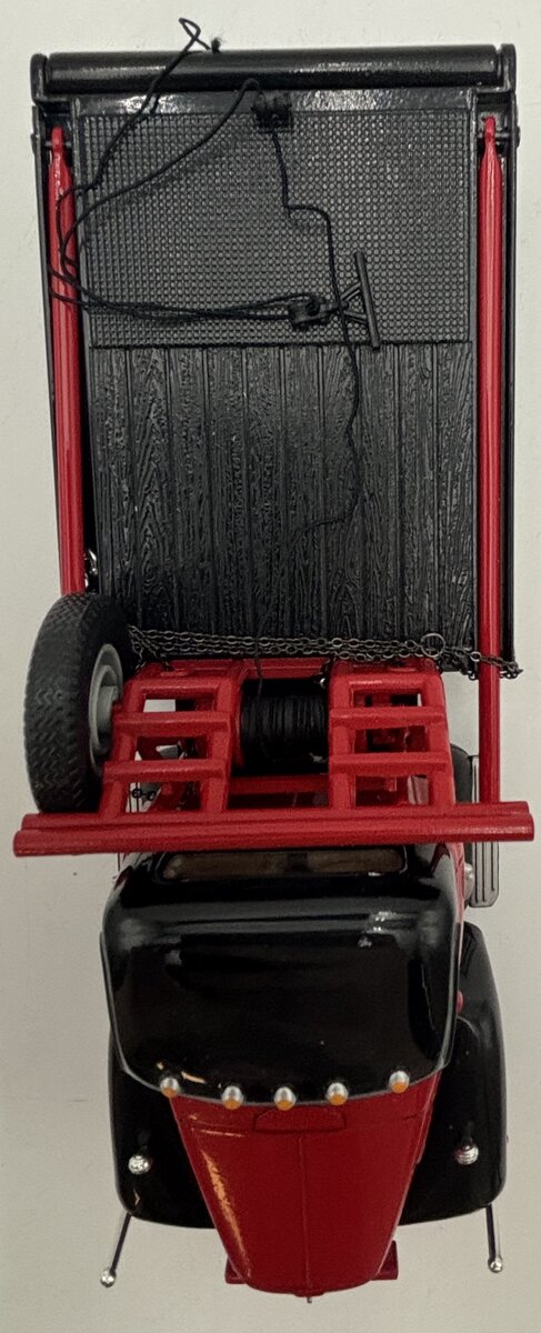 First Gear 19-2015 1:34 Scale 57 International R-200 Texaco Gin Pole/Winch Truck EX/Box