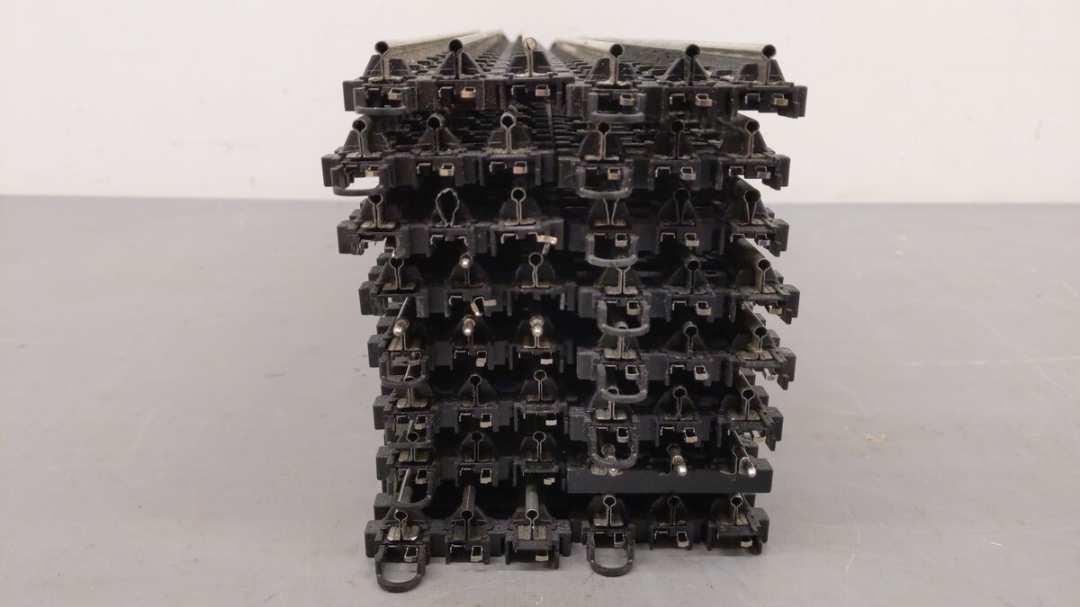 K-Line O Gauge 20" Supersnap Shadow Rail Straight Track Sections (16) EX