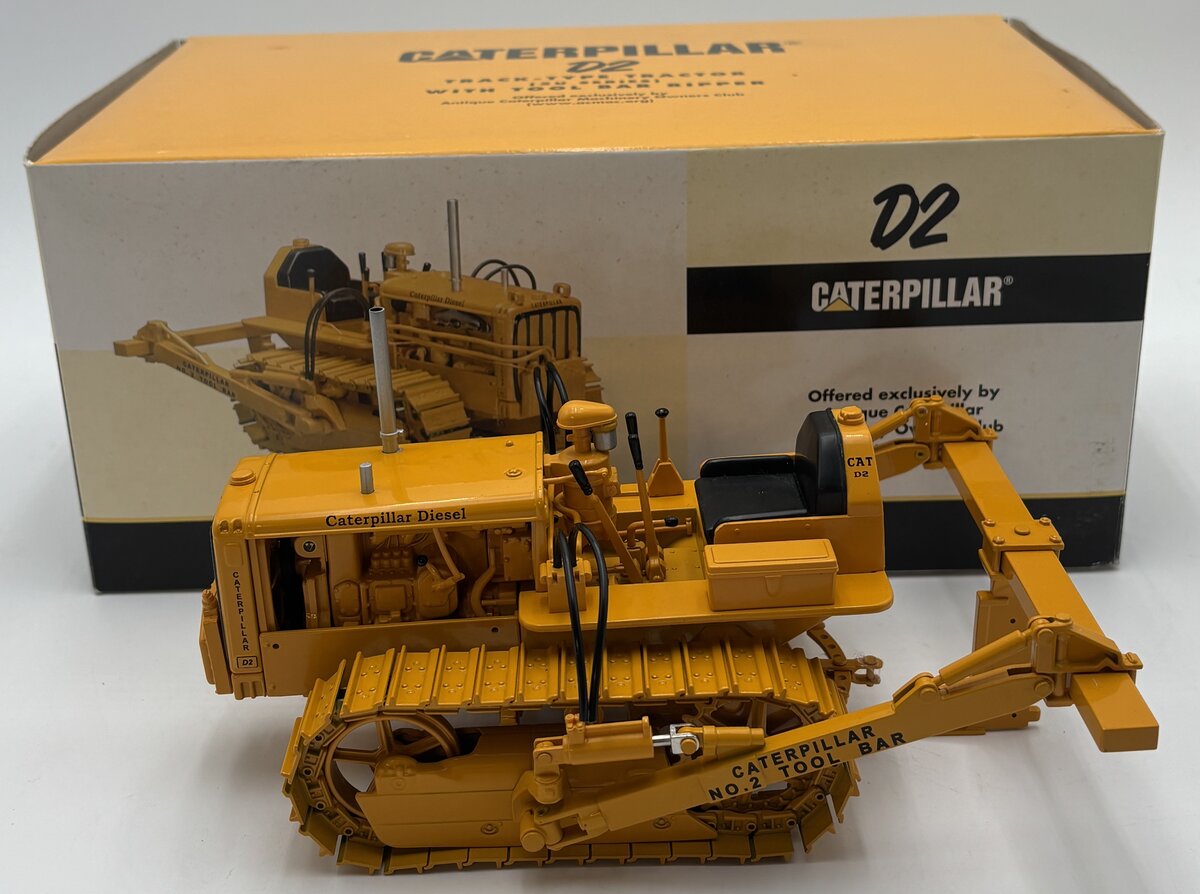 Spec Cast 780 1:16 Caterpillar D2 Track-Type Crawler With Tool Bar Ripper EX/Box