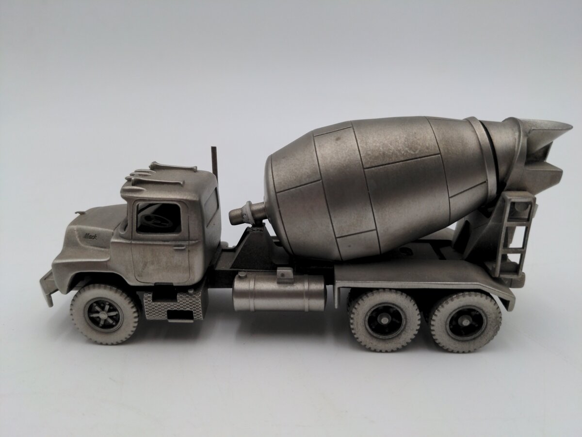 Precision Pewter-Craft Mack Concrete Mixer VG