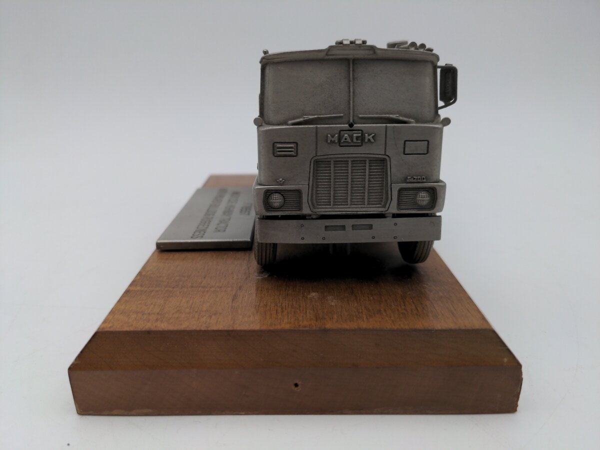 Mack F785ST Highway Tractor With Proven Bulldog Ruggedness Pewter