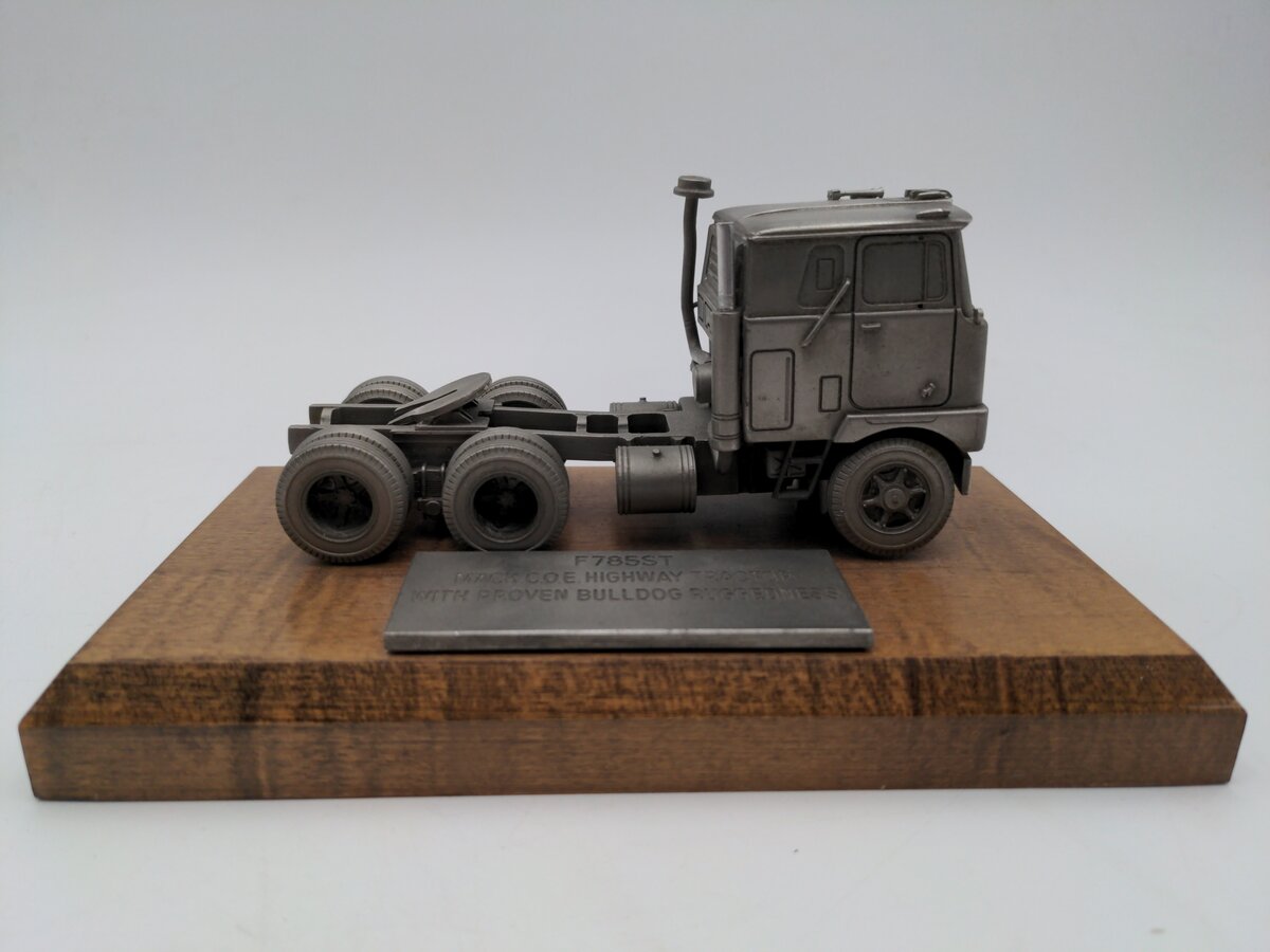 Mack F785ST Highway Tractor With Proven Bulldog Ruggedness Pewter