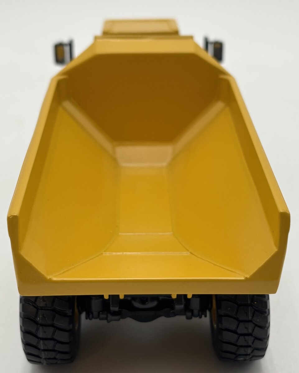 Komatsu 40014 1:50 Diecast Construction Yellow HM400-1 Dump Truck EX/Box