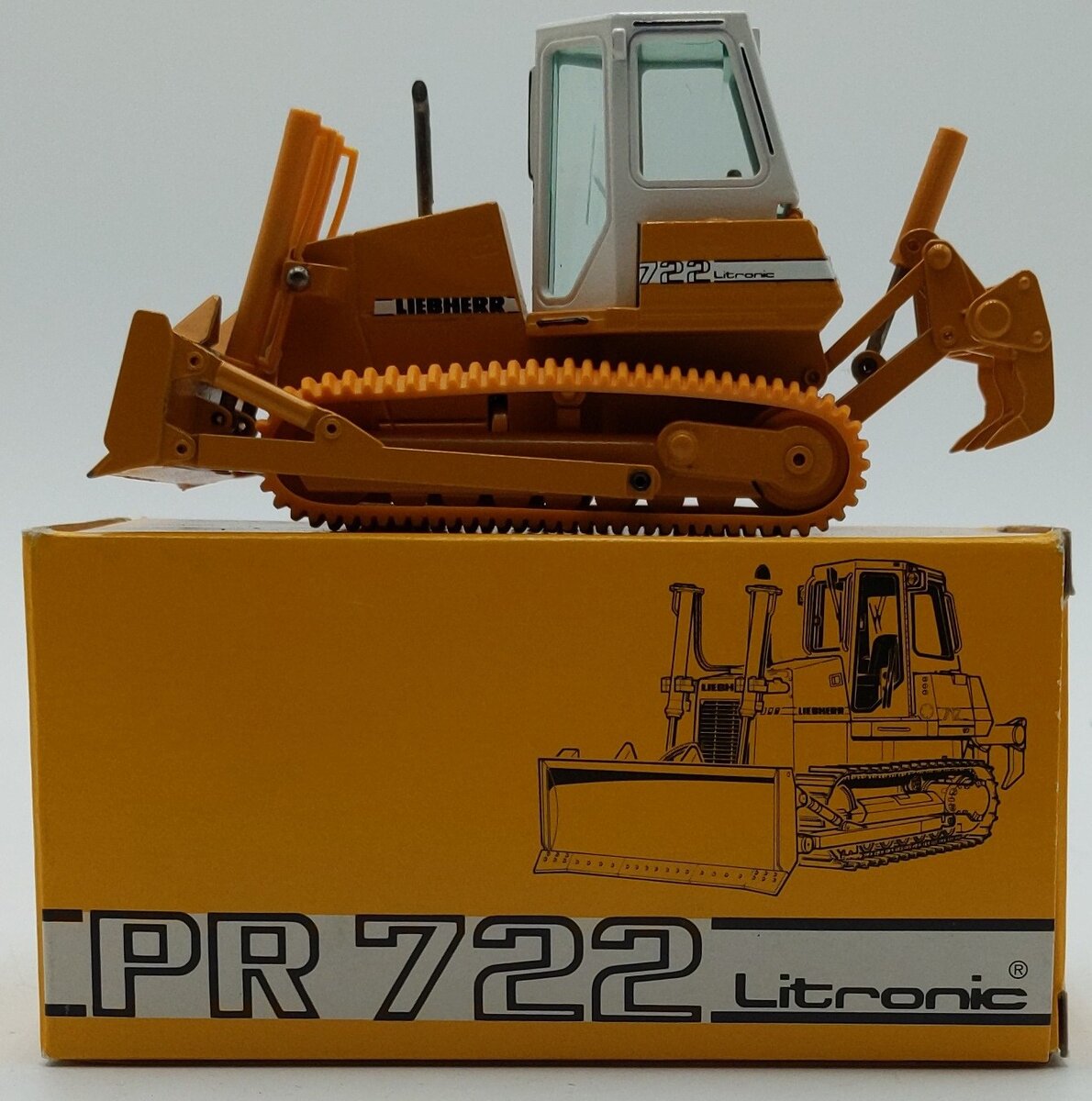 Conrad 2803 1:50 Scale Diecast Liebherr PR722 Bulldozer w/Ripper VG/Box