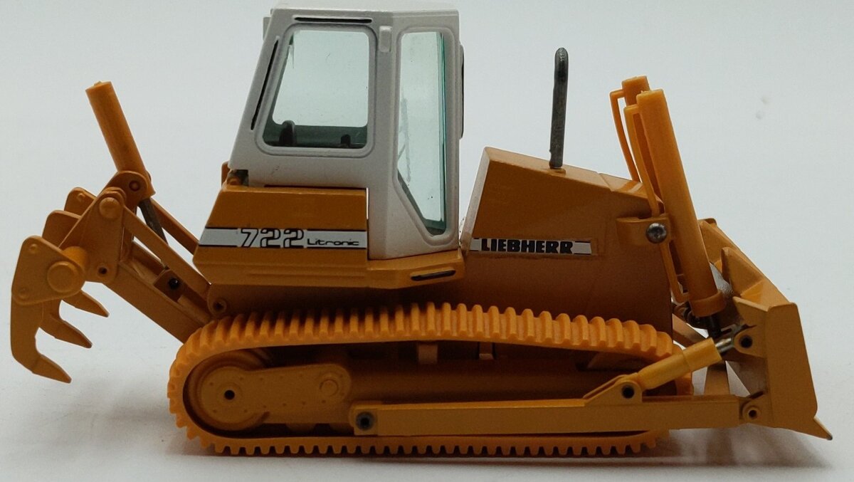 Conrad 2803 1:50 Scale Diecast Liebherr PR722 Bulldozer w/Ripper VG/Box