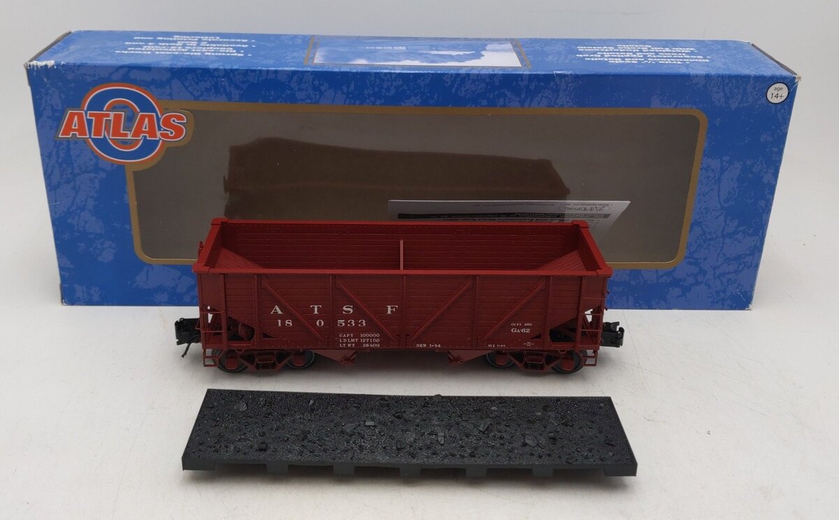 Atlas 3007502-2 O Gauge Santa Fe 50 Ton War Emergency Hopper Car #180533 LN/Box