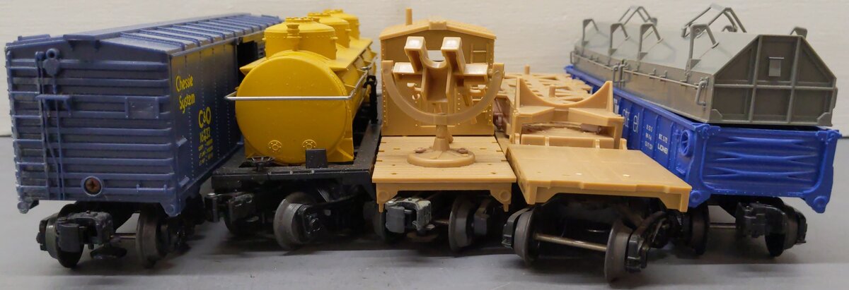 Lionel & K-Line Assorted Fright Cars; 9136, 16232, 39828, 36153, 8080, [5] VG