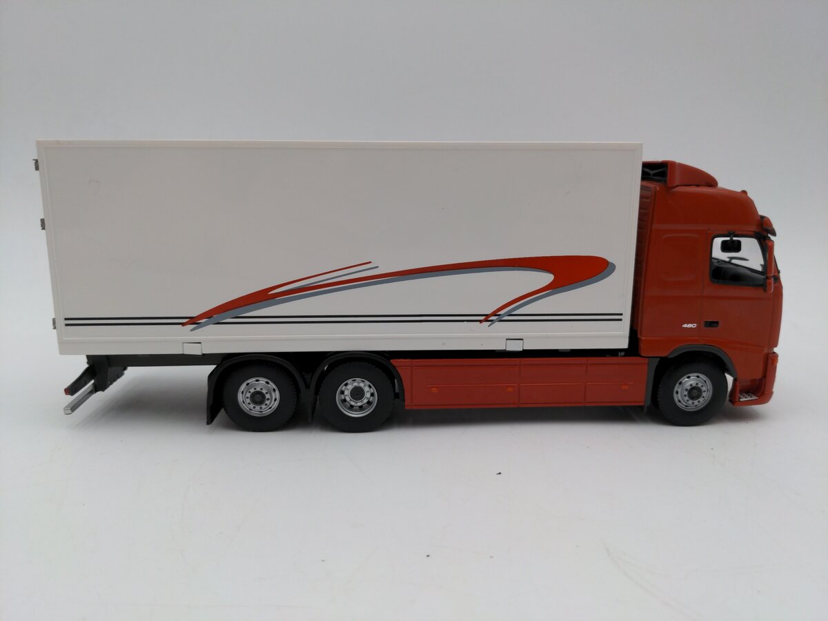 Volvo Merchandise Corp FH12 1:43 Diecast Globetrotter Truck And Trailer LN