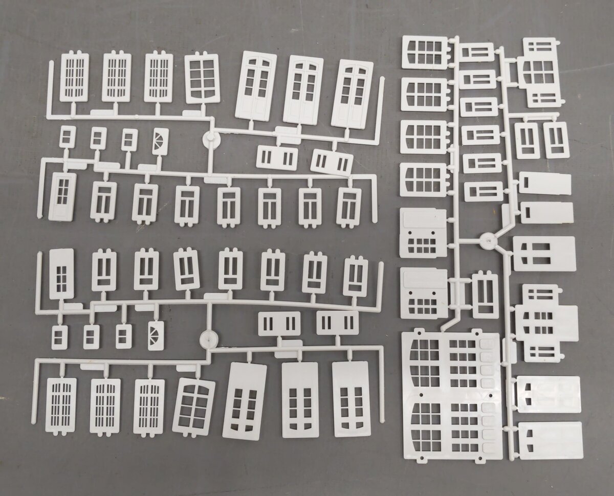 Kibri 9530 HO Scale Feldafing Station Building Kit EX/Box