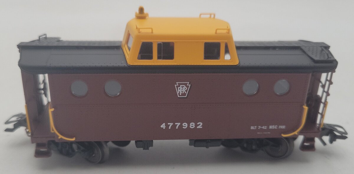 Marklin 45701 HO Pennsylvania Railroad Class N5C Caboose Cabin Car - 3-Rail LN/Box
