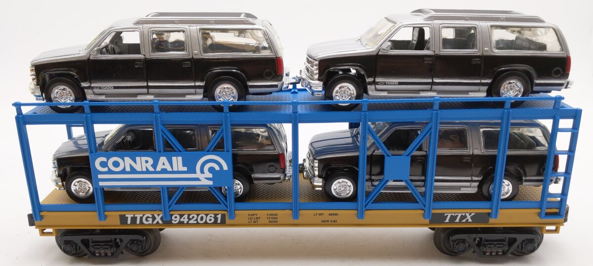 MTH 30-76094 O Conrail Auto Carrier Flatcar w/ Cars #94061 EX/Box
