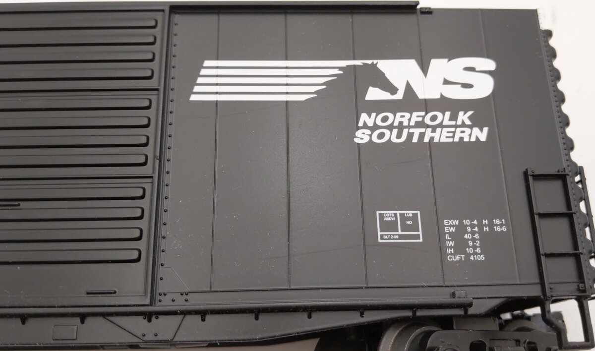 MTH 30-74429 Norfolk Southern 40‘ High-Cube Boxcar #473357 EX/Box
