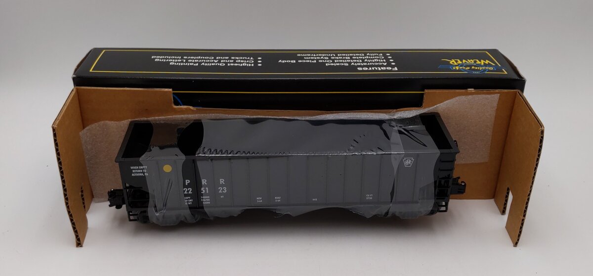 Weaver O Scale PRR 3 Bay 3 Rail Coal Car Hopper #225123 NIB