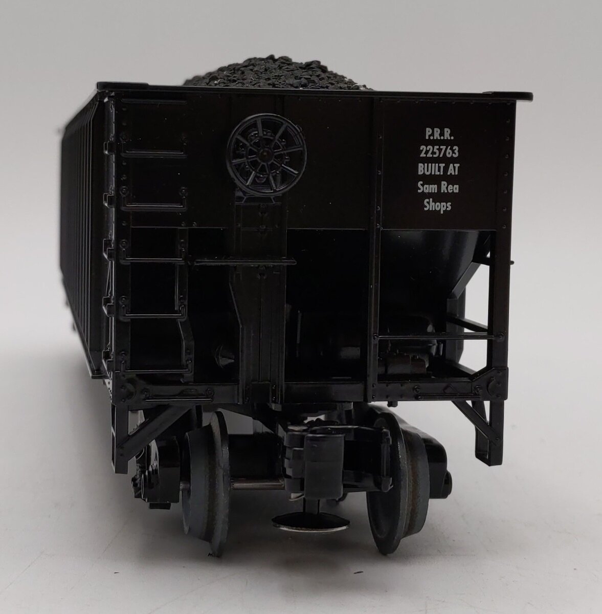 Weaver O Scale PRR 3 Bay 3 Rail Coal Car Hopper #225763 LN/Box